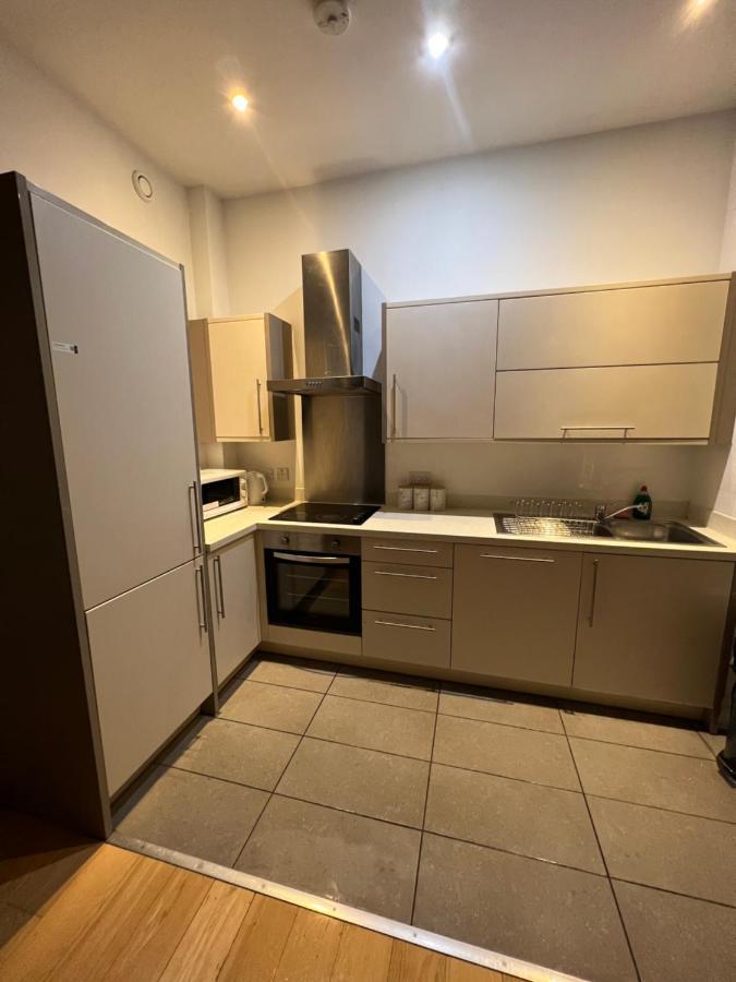 Bigkings Cosy 2 Bedroom Apartment With Free Parking In Central 맨체스터 외부 사진