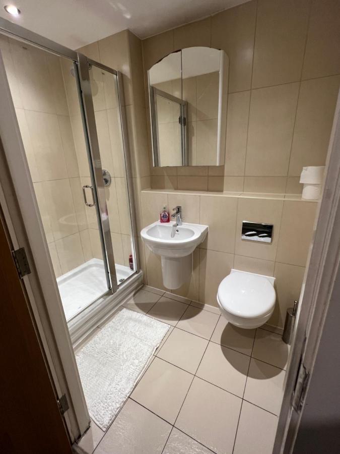 Bigkings Cosy 2 Bedroom Apartment With Free Parking In Central 맨체스터 외부 사진